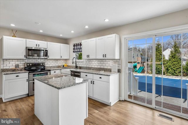 7338 ARGONNE DR, Marriottsville, MD 21104