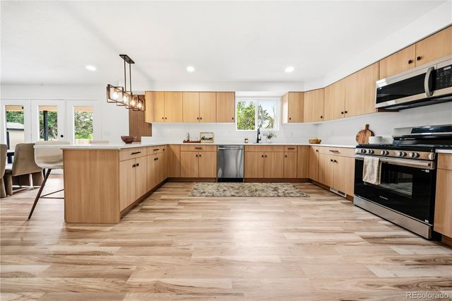 9870 W 41st Avenue, Wheat Ridge, CO 80033