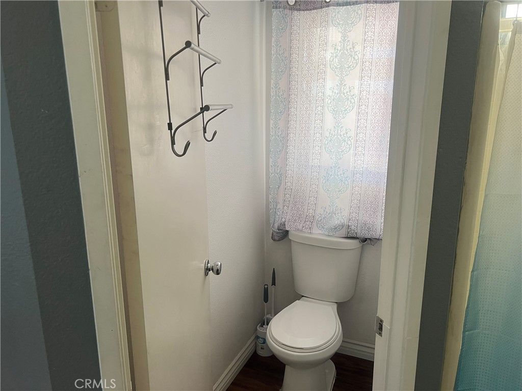 Image 10 of property listing at 13073 Snowview, Victorville, CA 92392
