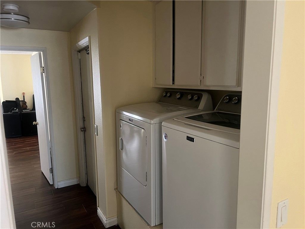 Image 15 of property listing at 13073 Snowview, Victorville, CA 92392