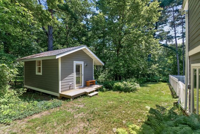 13 Overlook Road, Dellwood, MN 55110
