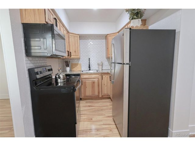 9380 W 49th Ave 107, Wheat Ridge, CO 80033