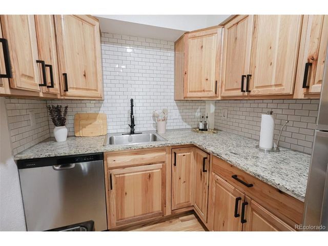 9380 W 49th Ave 107, Wheat Ridge, CO 80033