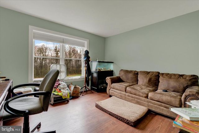 181 FORT RD, Bernville, PA 19506