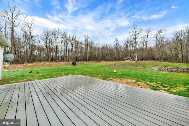 181 FORT RD, Bernville, PA 19506