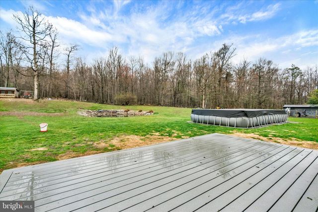 181 FORT RD, Bernville, PA 19506