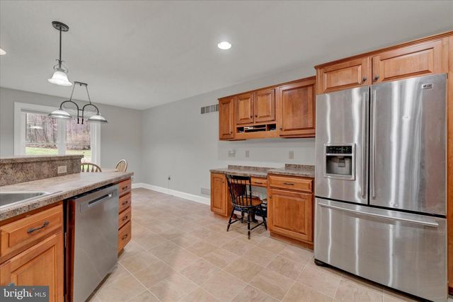 181 FORT RD, Bernville, PA 19506