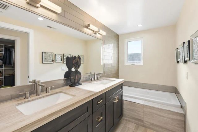 2319 Cambridge, Cardiff By The Sea, CA 92007