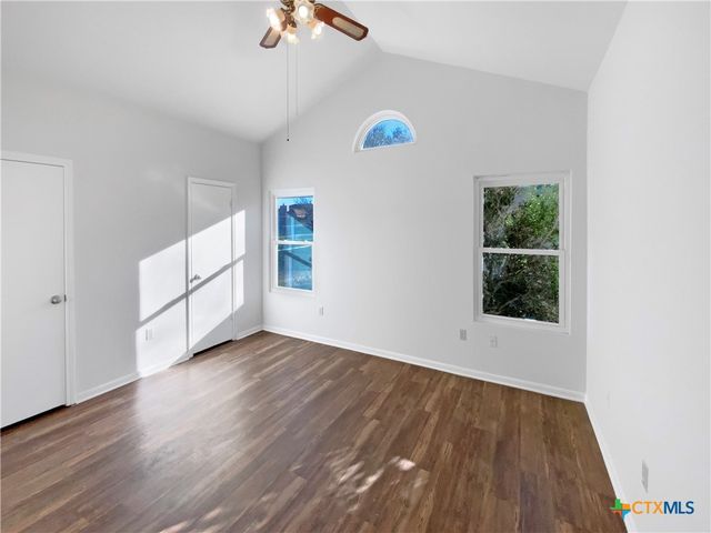 210 Robertstown Road, Copperas Cove, TX 76522