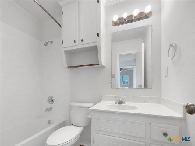 210 Robertstown Road, Copperas Cove, TX 76522