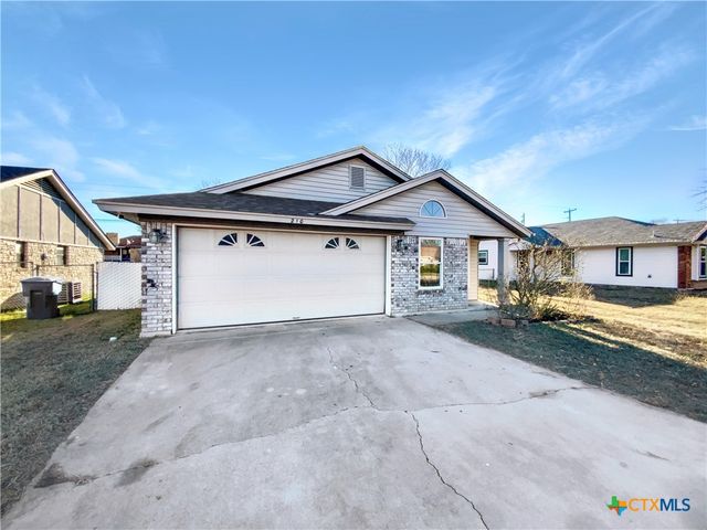 210 Robertstown Road, Copperas Cove, TX 76522