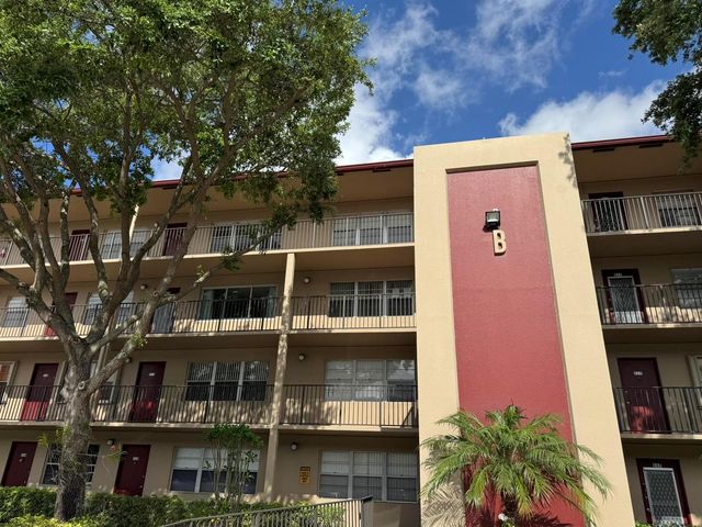 850 SW 133rd Terrace 315b, Pembroke Pines, FL 33027