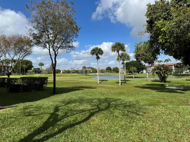 850 SW 133rd Terrace 315b, Pembroke Pines, FL 33027