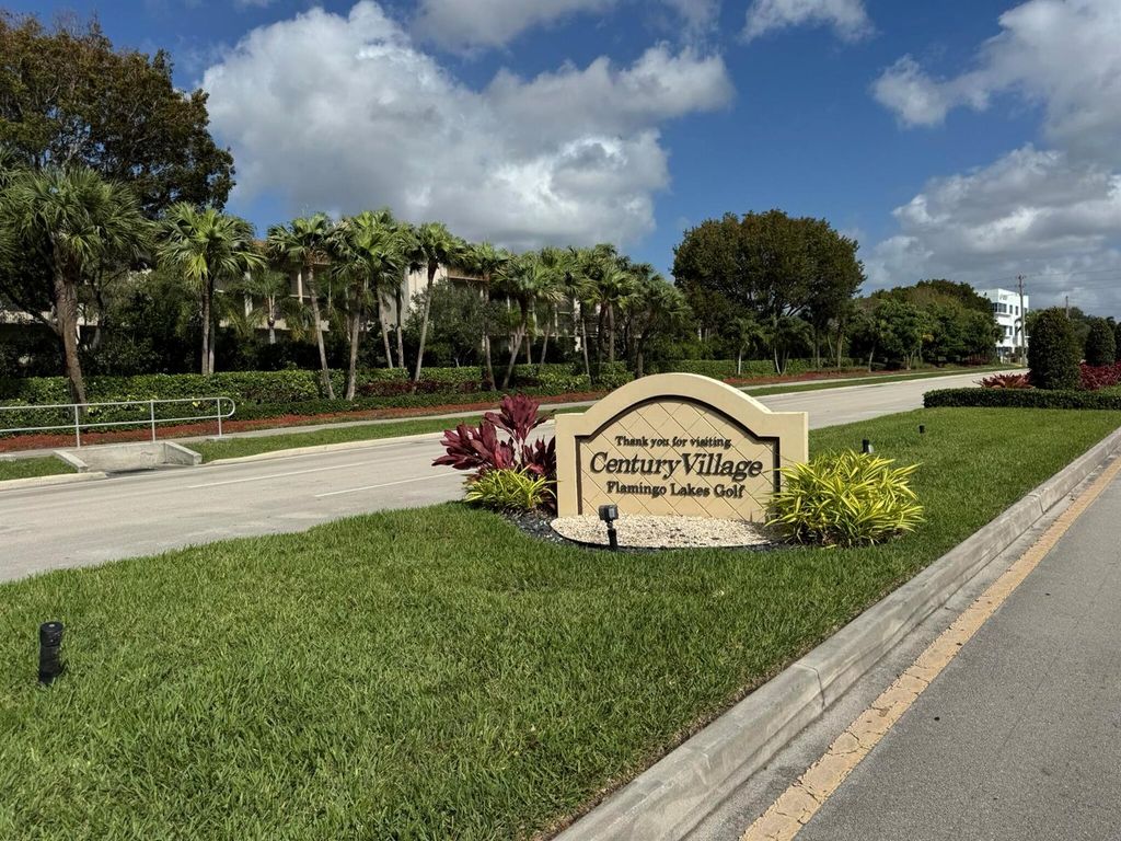 850 SW 133rd Terrace 315b, Pembroke Pines, FL 33027