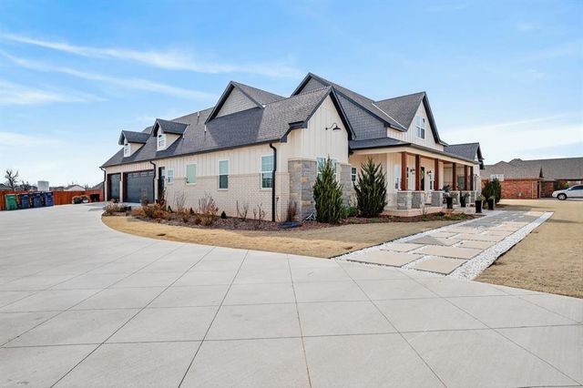 12716 SW 53rd Street, Mustang, OK 73064