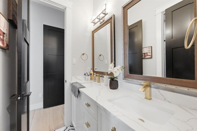 12716 SW 53rd Street, Mustang, OK 73064