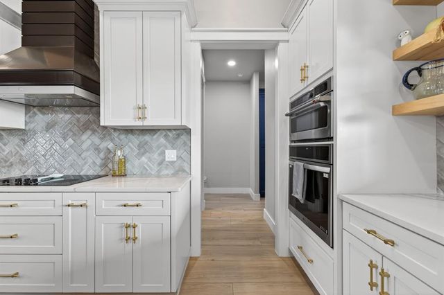 12716 SW 53rd Street, Mustang, OK 73064