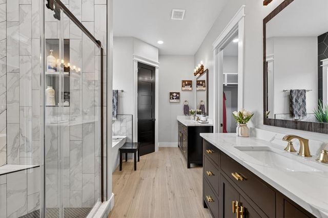 12716 SW 53rd Street, Mustang, OK 73064