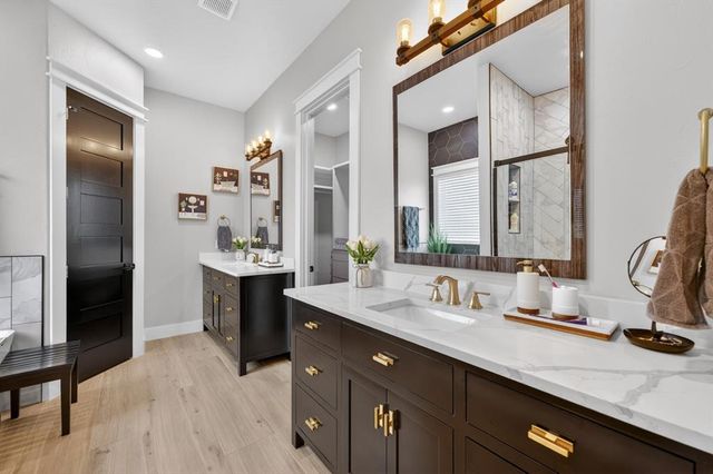 12716 SW 53rd Street, Mustang, OK 73064