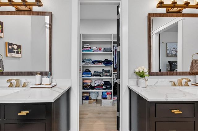 12716 SW 53rd Street, Mustang, OK 73064