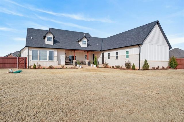 12716 SW 53rd Street, Mustang, OK 73064