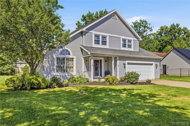 705 Sara Court, Lewiston, NY 14092