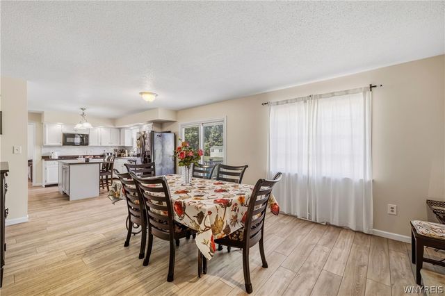 705 Sara Court, Lewiston, NY 14092
