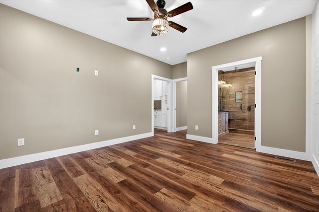 123 Cattlemans Dr, Sparta, TN 38583