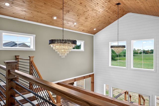 123 Cattlemans Dr, Sparta, TN 38583