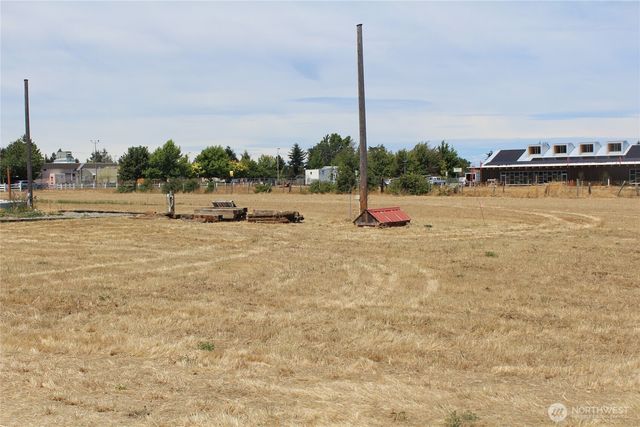 550 N Sequim Avenue, Sequim, WA 98382