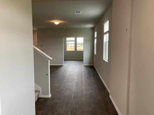 145 Free Stone DR, Georgetown, TX 78628