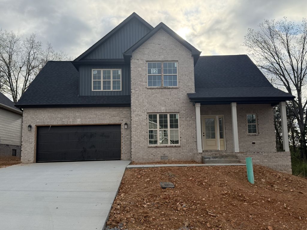 574 Alicia Drive, Clarksville, TN 37043