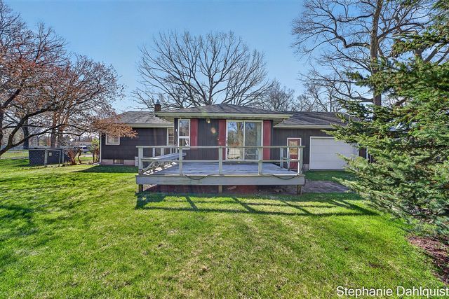 1415 Woodhaven Street, Muskegon, MI 49445