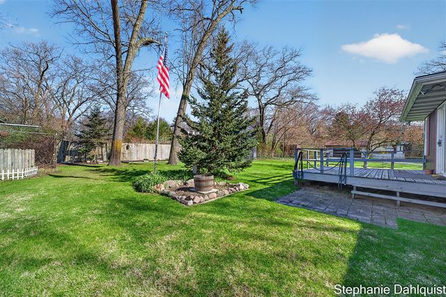 1415 Woodhaven Street, Muskegon, MI 49445