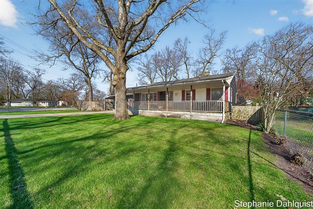1415 Woodhaven Street, Muskegon, MI 49445