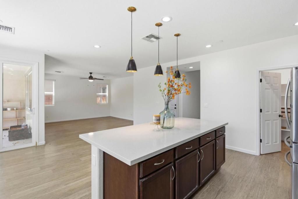 Image 15 of property listing at 1446 S Terra Verde Street, Mountain House, CA 95391