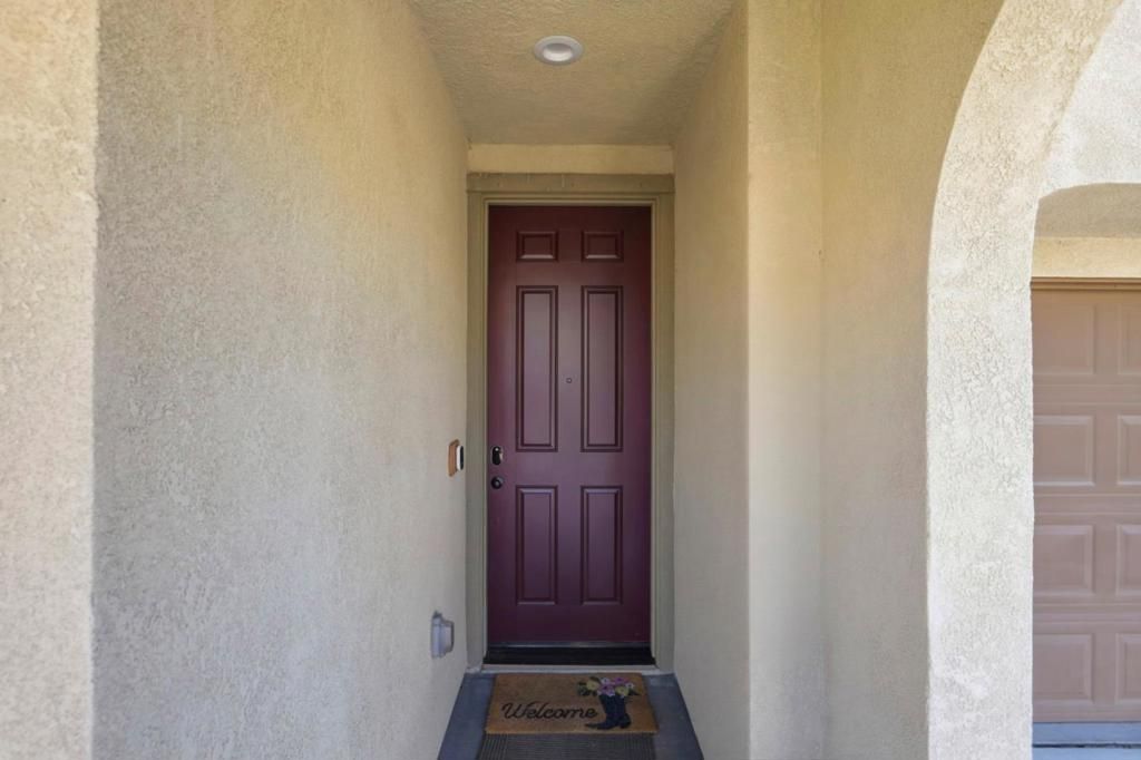 Image 5 of property listing at 1446 S Terra Verde Street, Mountain House, CA 95391