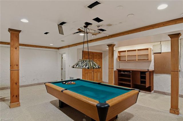 1389 City Lake Road, Lexington, NC 27295