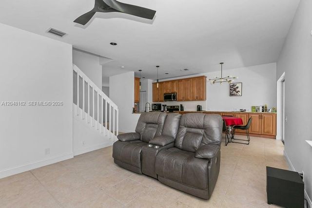 4941 SW 32nd Terrace, Dania Beach, FL 33312