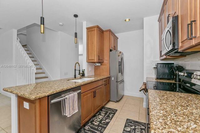 4941 SW 32nd Terrace, Dania Beach, FL 33312