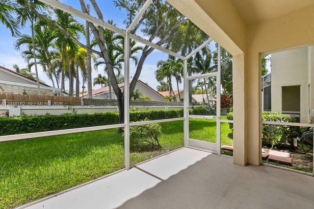 4941 SW 32nd Terrace, Dania Beach, FL 33312