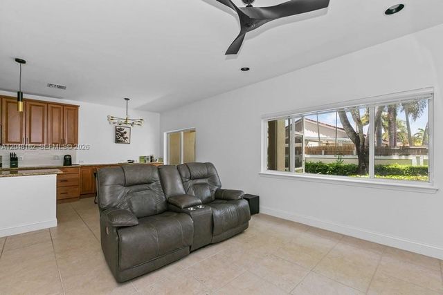4941 SW 32nd Terrace, Dania Beach, FL 33312