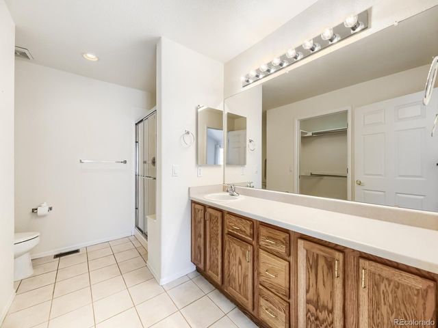 7762 S Biloxi Way, Aurora, CO 80016