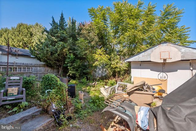 414 8TH ST, New Castle, DE 19720