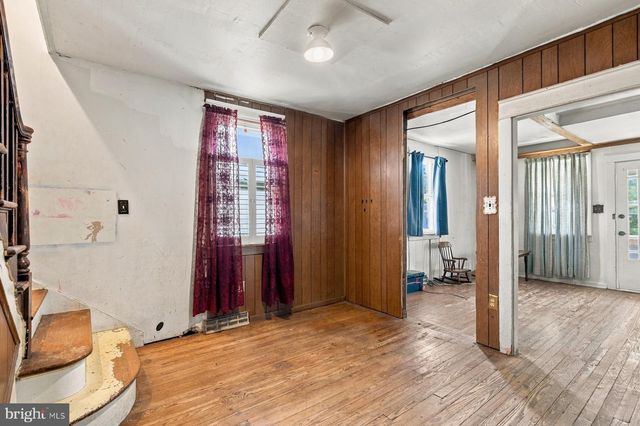 414 8TH ST, New Castle, DE 19720
