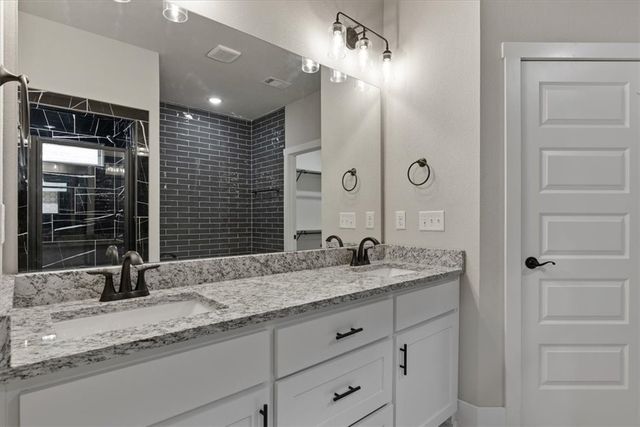 7005 SW High Meadows Boulevard, Bentonville, AR 72713