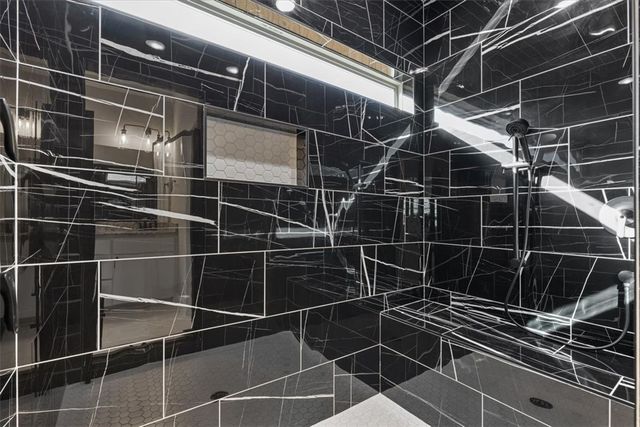 7005 SW High Meadows Boulevard, Bentonville, AR 72713