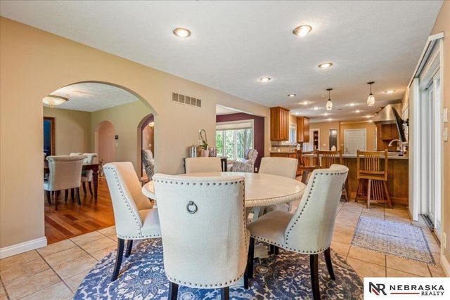 8200 SW 24th Street, Lincoln, NE 68523