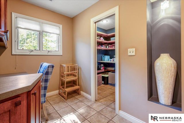 8200 SW 24th Street, Lincoln, NE 68523