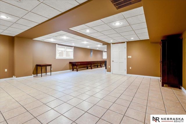 8200 SW 24th Street, Lincoln, NE 68523